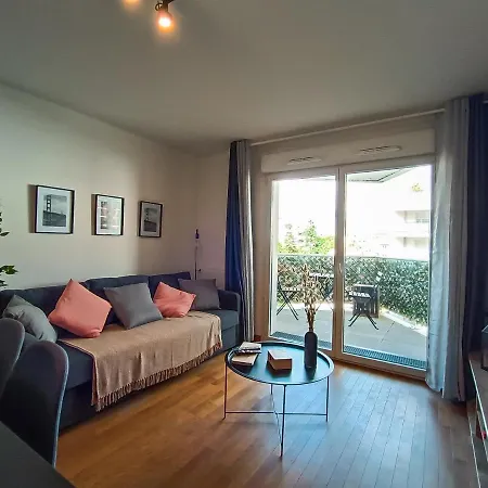 T3 Lumineux - Berges De La Garonne - Parking Apartment *