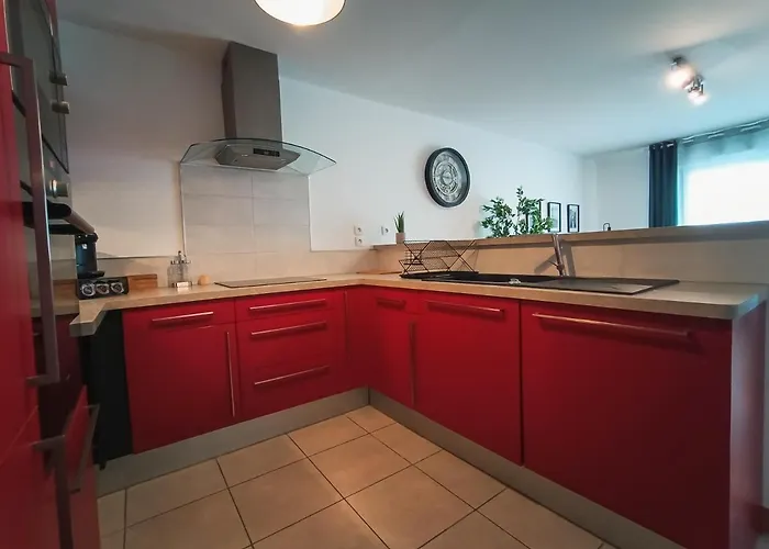 T3 Lumineux - Berges De La Garonne - Parking Apartment