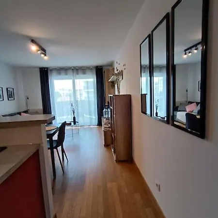 T3 Lumineux - Berges De La Garonne - Parking Apartamento